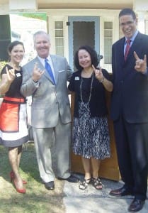 SBDC Directors Eileen Rodriguez and Yanina Rosario, Mayor Bob Buckhorn, and Wells Fargo Regional President Carl Miller 